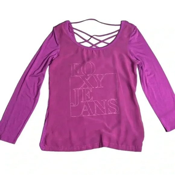 “Foxy “logo Y2K,
double lattice top,Sheer overlay ,fitted,collegiate, flaw - Picture 9 of 16